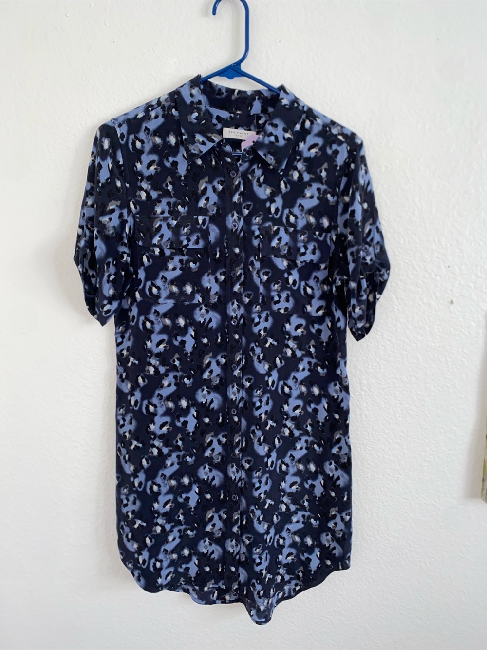 Equipment Navy and Light Blue Printed Short Sleeve Button-Down Shirt